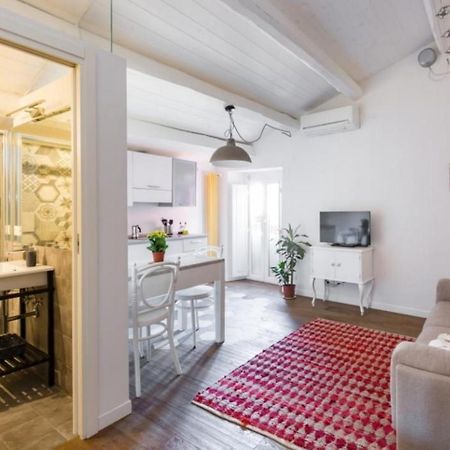 Cozy Studio In Trastevere Rome Exterior photo